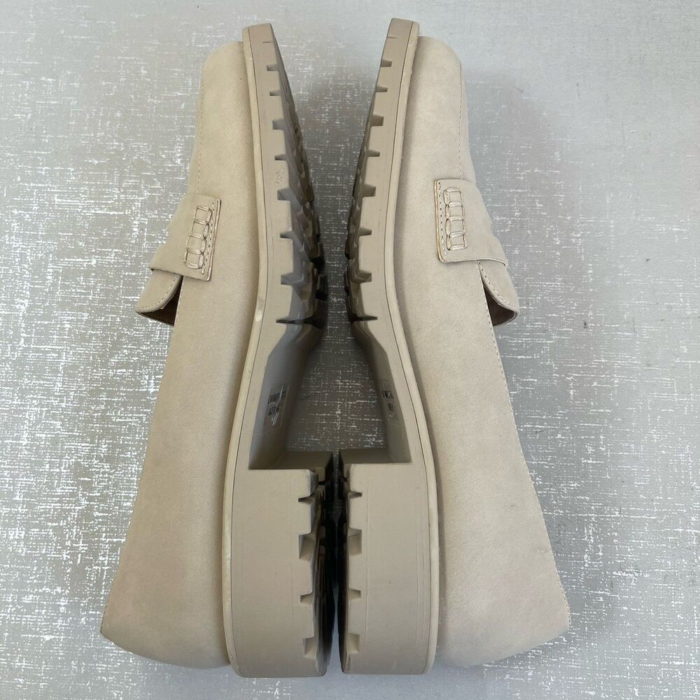 DV Dolce Vita Chunky Lug Sole Platform Loafers Sz 8.5 Comfort Preppy Shoes - Picture 10 of 13